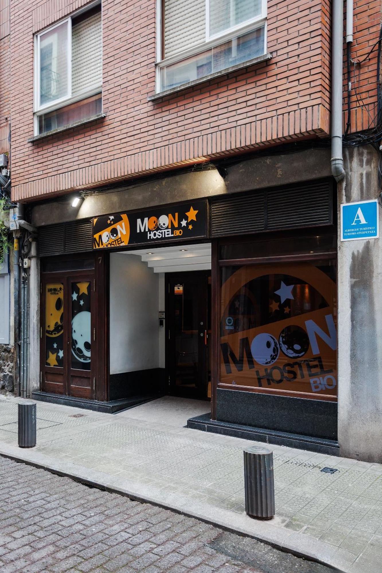Moon Hostel Bio Bilbao Ngoại thất bức ảnh